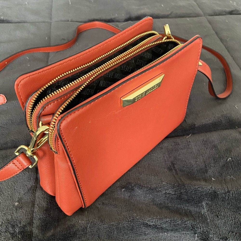 Steve Madden Burnt Orange Cross Body Purse